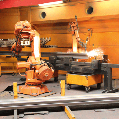 Robot cutting workstation